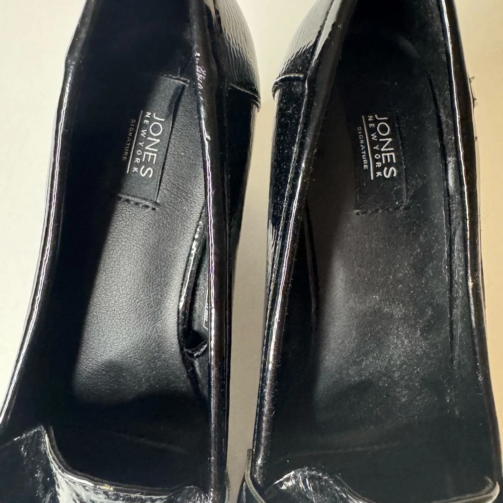 Jones New York Black Patent Block Heel Loafer, Size 8M